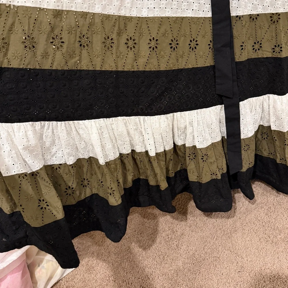 A Potts Tiered Maxi Dress - Picture 7 of 12